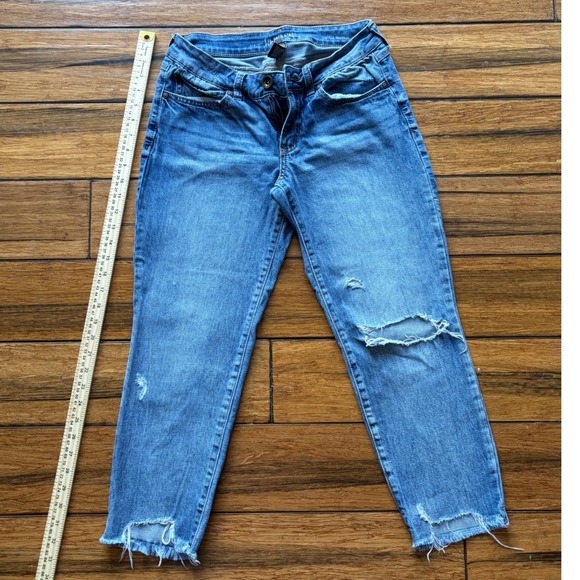 Rewash Vintage Reunion Distressed Raw Hem Jeans Medium Wash Size 7/28 - Picture 2 of 8